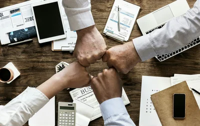 Comment le comité d’entreprise AHBFc choisit-il ses partenaires pour 2025 ?