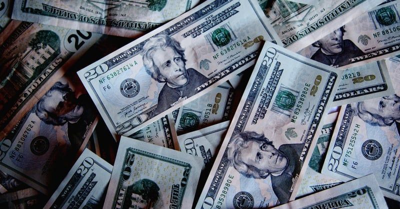Coût du crédit : conseils financiers pour les retraités